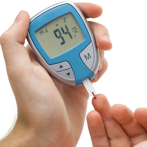Kiểm tra đường huyết tại nhà rất dễ dàng
