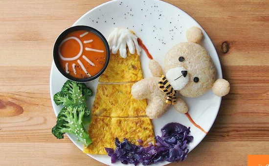  Trang trí món ăn bắt mắt để kích thích sự hứng thú với món ăn của trẻ