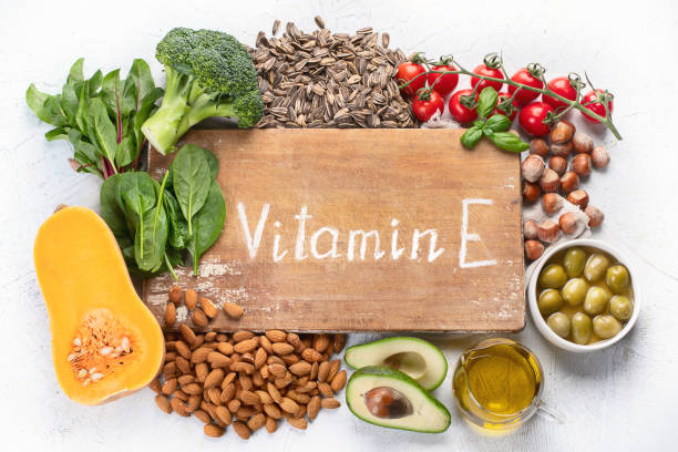 Thực phẩm giàu vitamin E tốt cho người suy giãn tĩnh mạch sâu