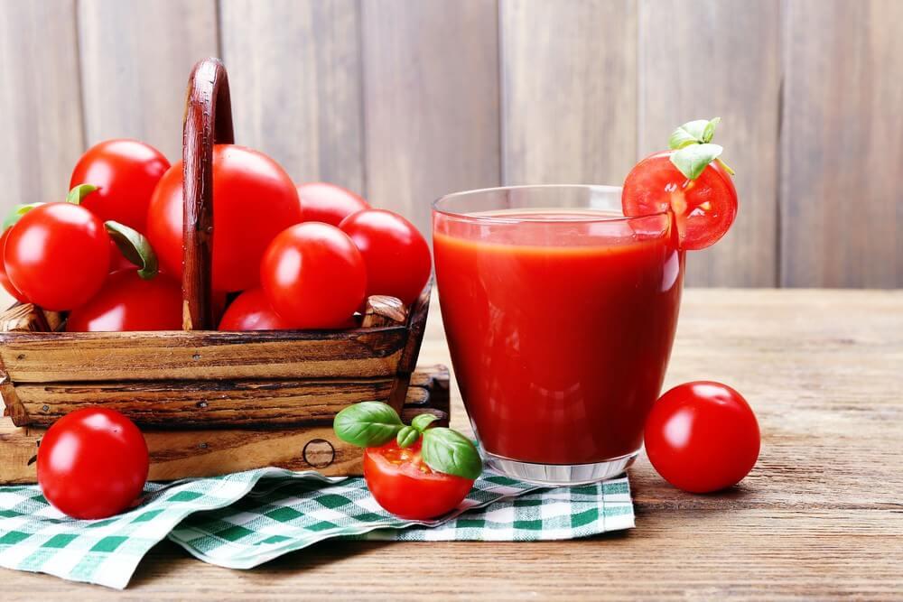 Nước ép cà chua có công dụng giúp giải rượu