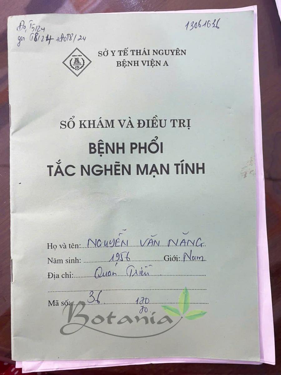 Sổ khám và điều trị bệnh phổi tắc nghẽn mãn tính COPD của chú Năng tại bệnh viện A