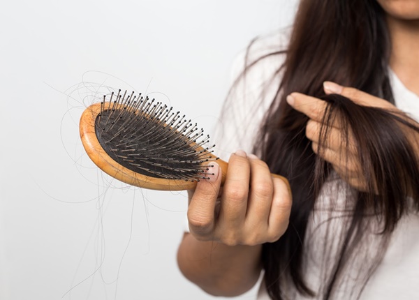 3 thời điểm dễ rụng tóc ở phụ nữ