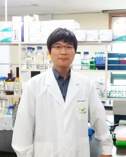 Ttiến sĩ Seong-Soo Roh, Đại học Y khoa Hàn Quốc, Đại học Daegu Haany, Hàn Quốc