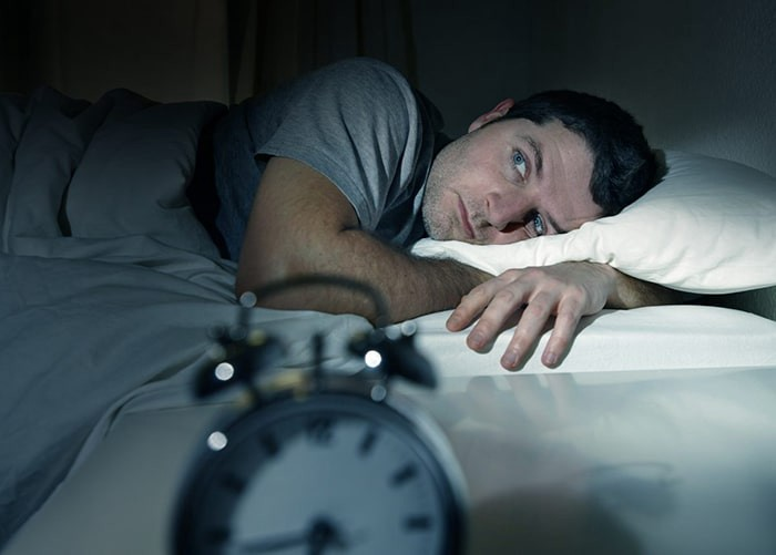 Tại sao bỏ thuốc lá lại mất ngủ? Giải pháp giúp cải thiện tình trạng mất ngủ khi bỏ thuốc lá