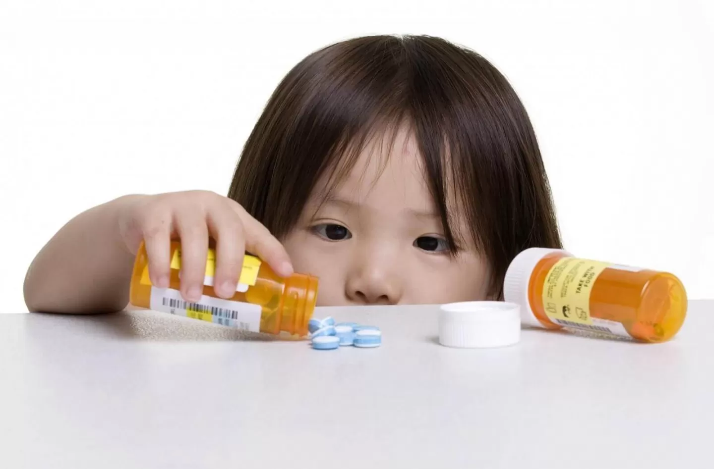 Tự ý cho con dùng kháng sinh, bố mẹ đang hại con đấy!