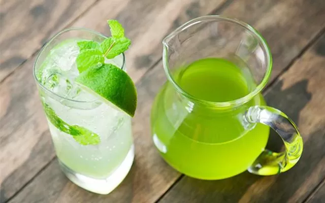 Nước bạc hà.