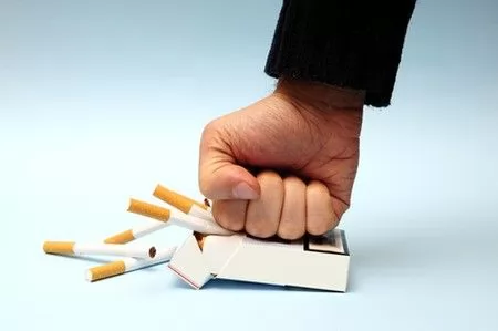 Hỏi: Có người nào dùng Boni-Smok mà không bỏ được thuốc lá không?